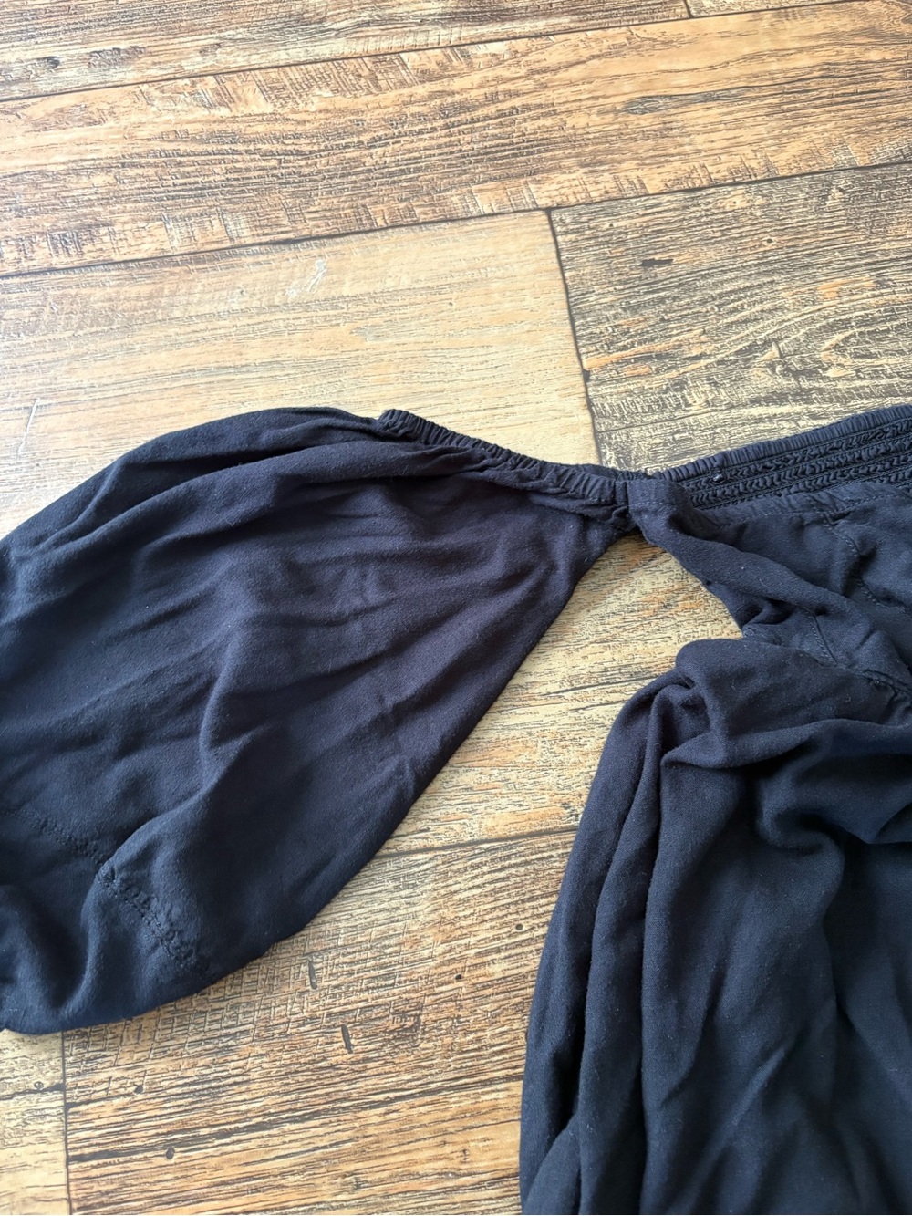 Urban Outfitters Sofia Black Puff Sleeve Mini Dress Black size L - Picture 3 of 6